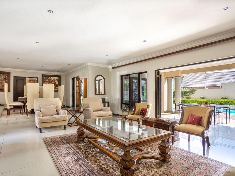 Stunning 4-Bedroom Family Home in Prime Security Estate Location - Photo 10