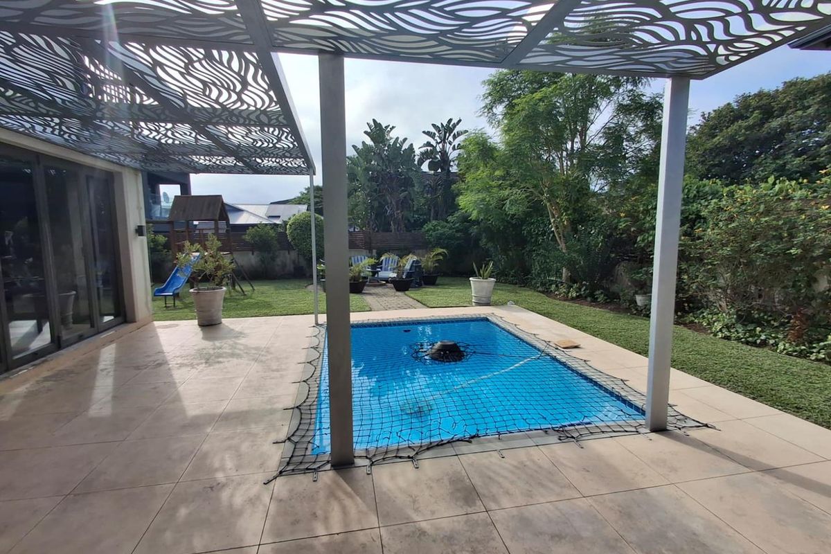 Golf Estate Living - Photo 2