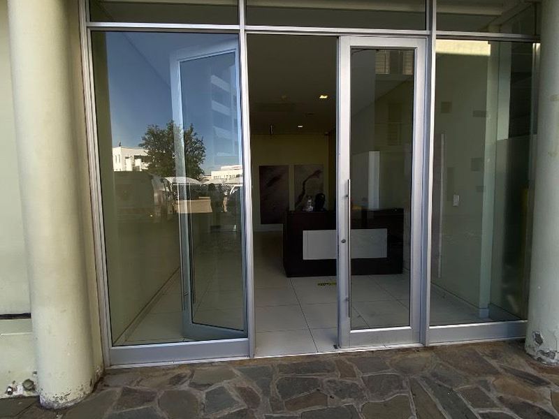OFFICE SPACE TO LET IN AUSSPANPLATZ - Photo 1