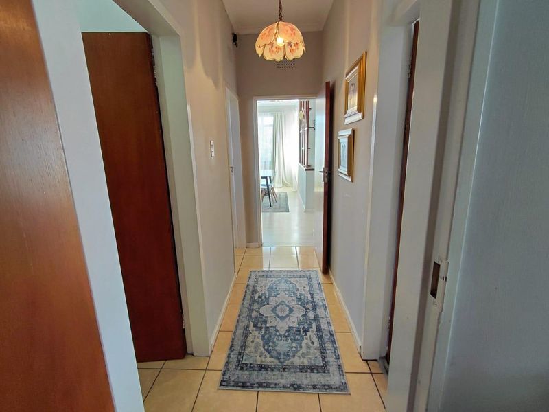 Modern Family Apartment for Rent - Photo 8