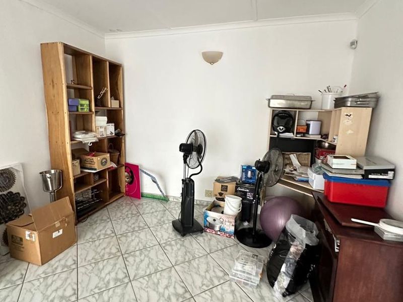 3 Bedroom House to Rent - Photo 4