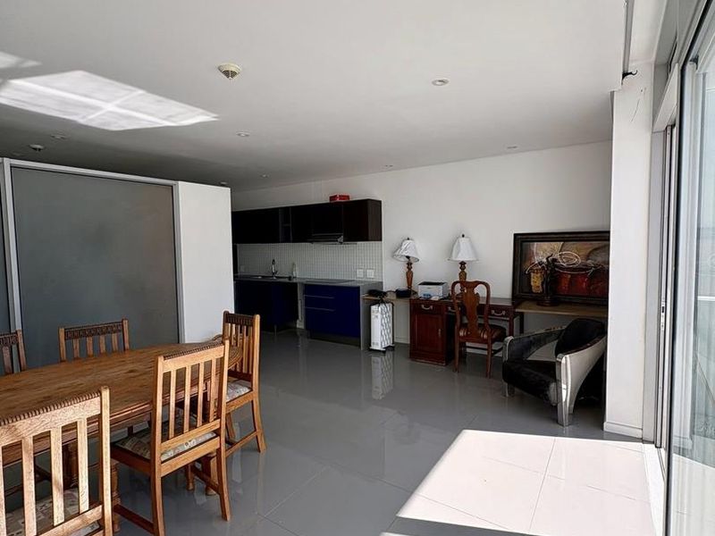 1 Bedroom Apartment For Sale In CBD - Photo 3