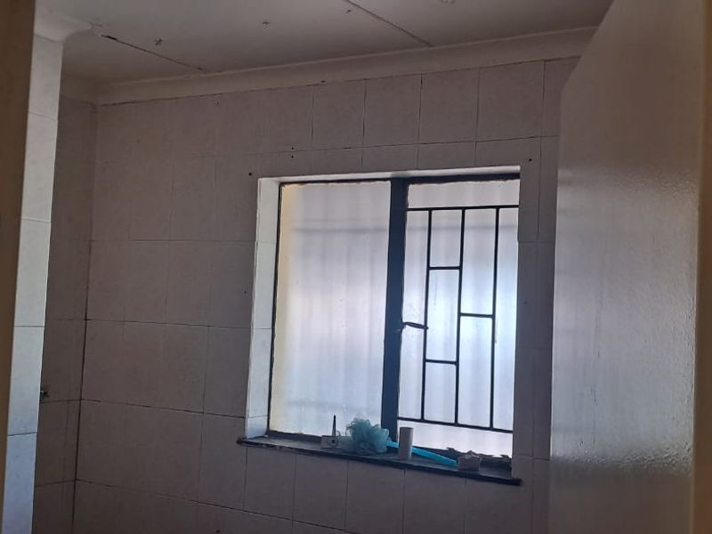 INVESTORS DELIGHT! - Photo 8