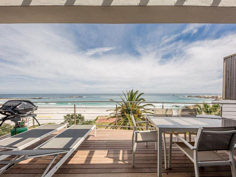 Camps Bay Luxury: Dual Airbnb Apartments with Ocean Views! - Photo 6