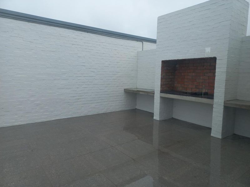 First floor offices within "trendy" Main Road Walmer development! - Photo 9