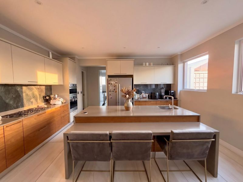 Modern Five Bedroom Home For Sale in Waterfall Country Estate - Photo 9