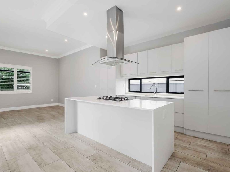 IMMACULATE 4 BEDROOM 3 BATHROOM CLUSTER HOME FOR SALE IN FOURWAYS - Photo 8