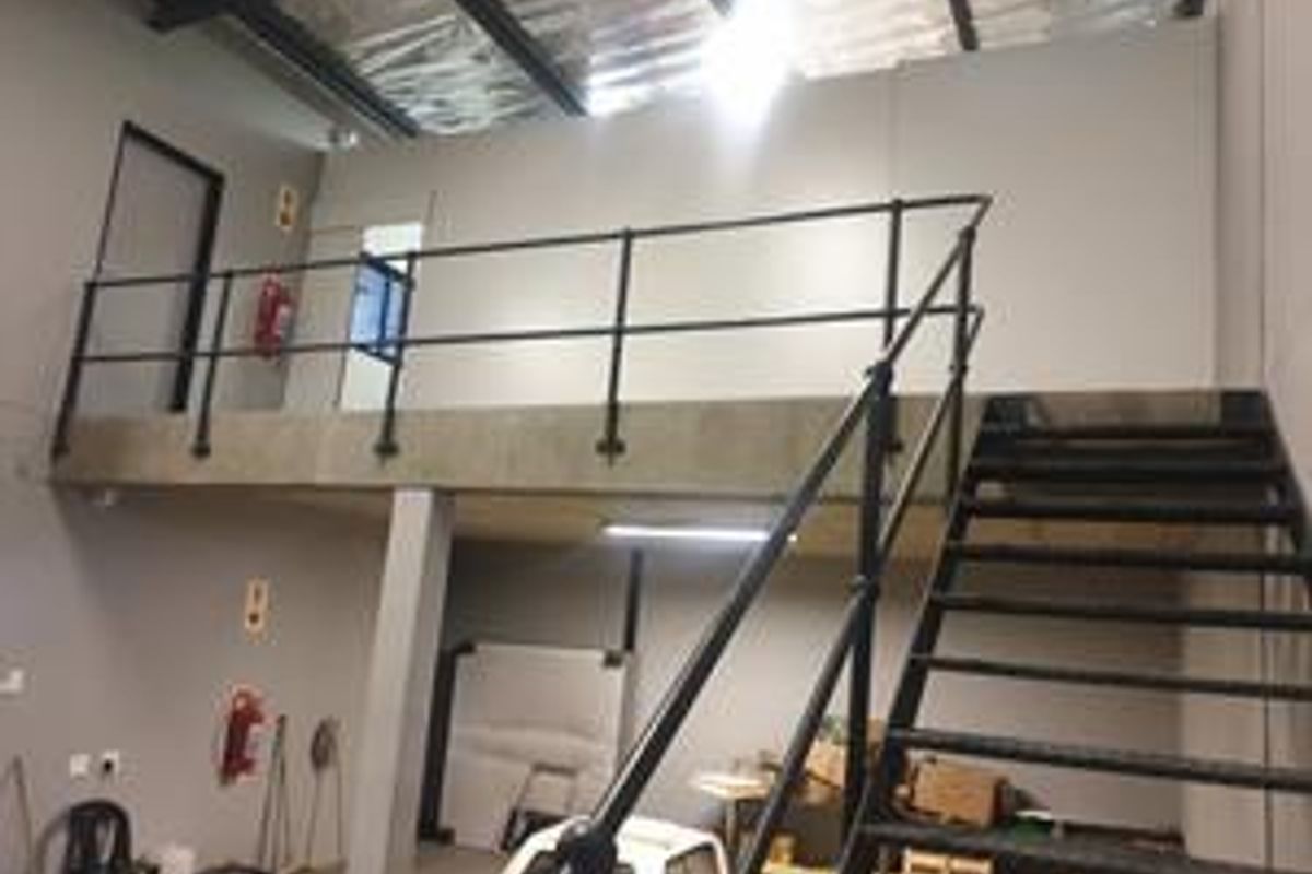 Warehouse for Sale - Photo 3