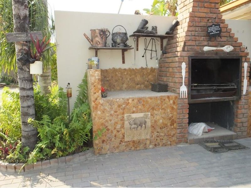 BEAUTIFUL AND POPULAR GUEST HOUSE FOR SALE IN GROOTFONTEIN - NAMIBIA - Photo 9