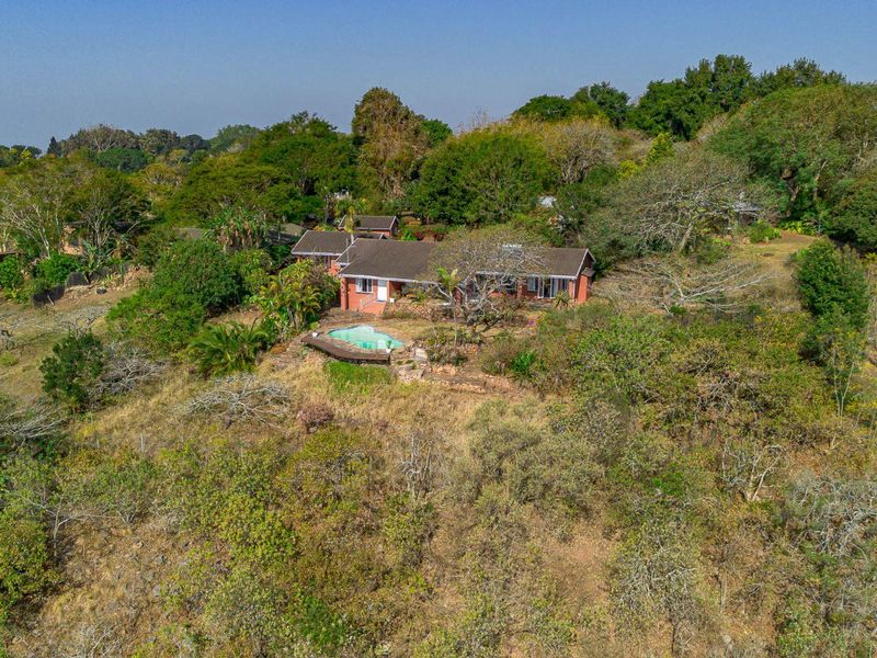 Character Home, Cottage & Endless Possibilities with Unrivalled Views - Photo 4