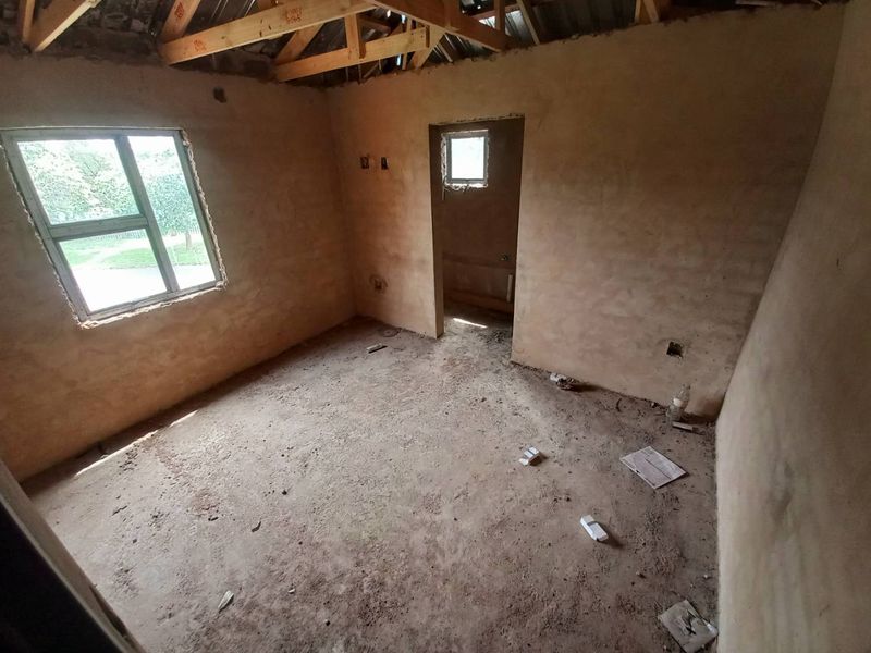 15 rooms incomplete house in West Park - Photo 6