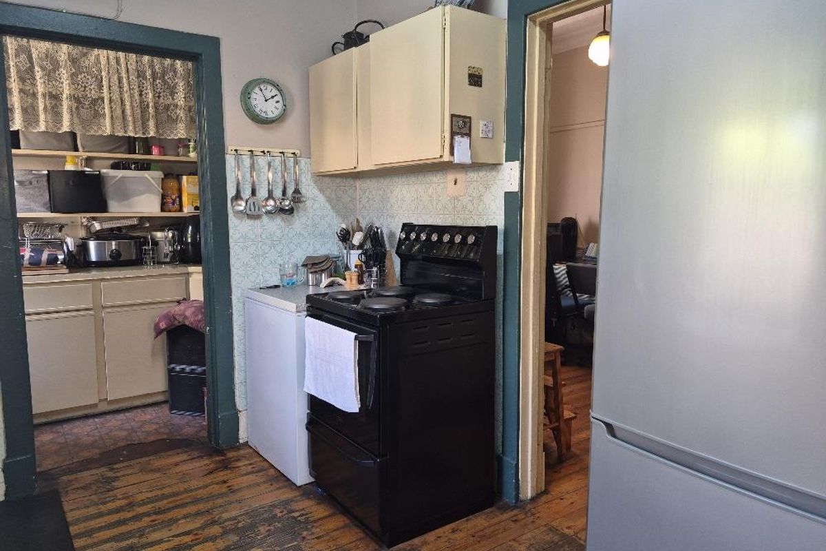 Golden oldie family home  in Boksburg - Photo 5