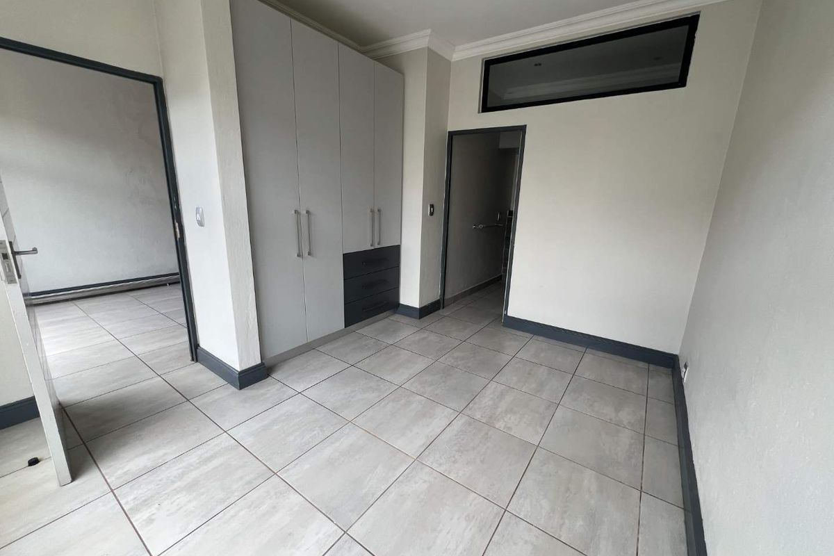 MODERN AND UPMARKET PROPERTY FOR THE YOUNG PROFESSIONAL OR INVESTOR - Photo 3