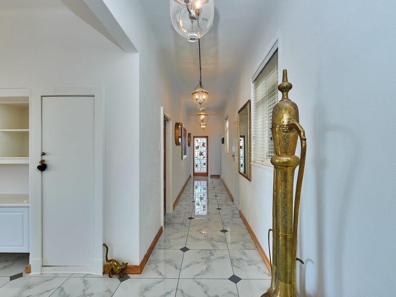 Heritage Sought after Complex Mentone Court! - Photo 4