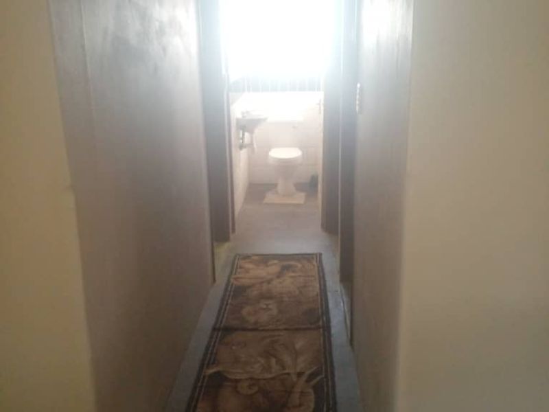 small holding Farm house for sale near Windhoek - Photo 6