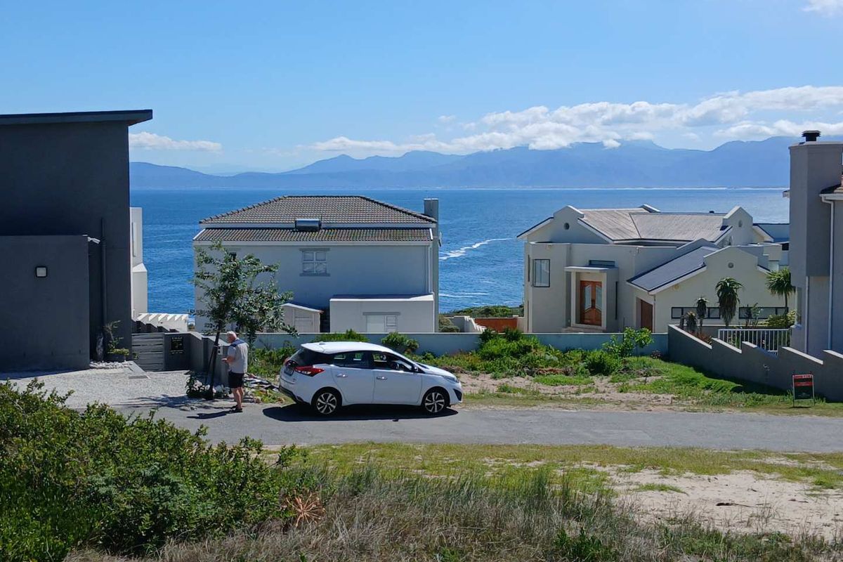 HOW MUCH CLOSER TO THE SEA COULD ONE GET? - Photo 3