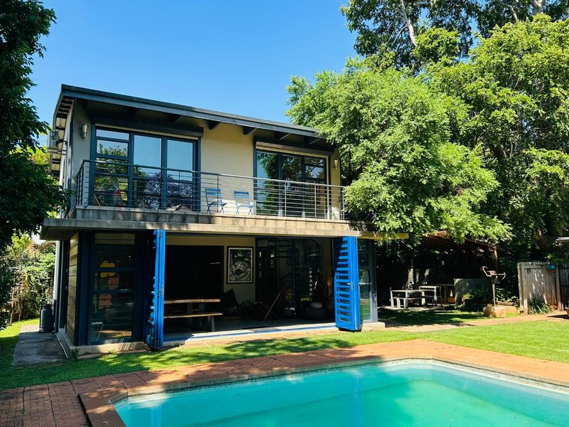 EXTRAORDINARY PROPERTY IN A SOUGHT AFTER BOOMED OFF AREA - Photo 3