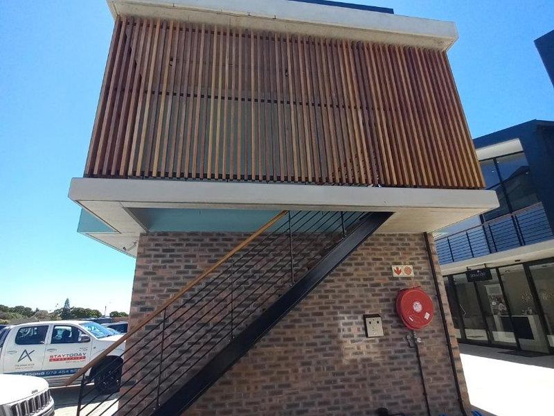 Brand new first floor offices or retail - Personalise this space! - Photo 2