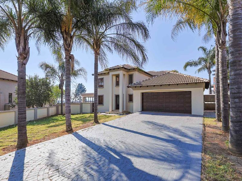 3 Bedroom House in Meadow Glen Estate, Moreleta Park - Photo 1