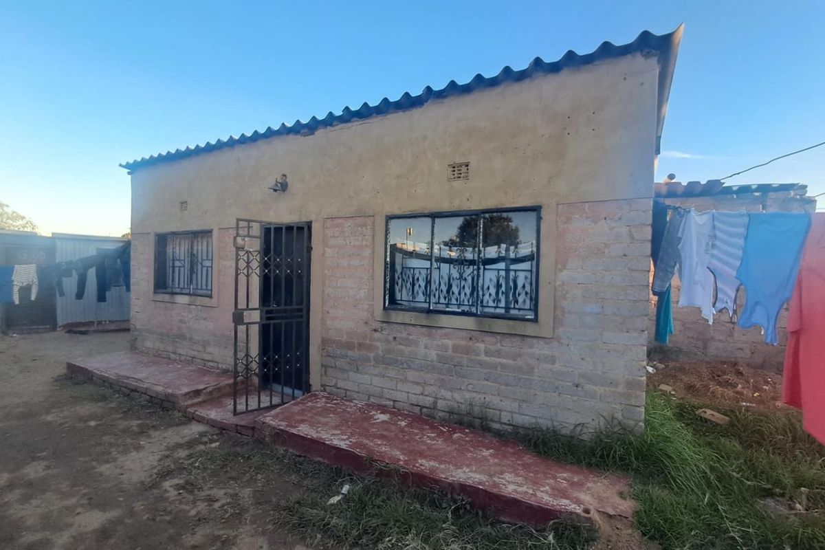 1 Bedroom House In Kaalfontein Ext 07 - Photo 5