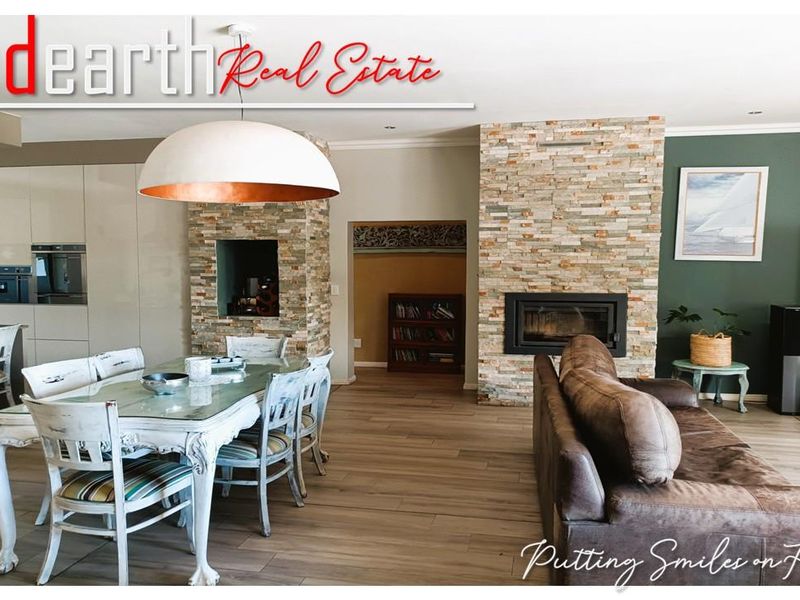 "Versatile Luxury" - Photo 6