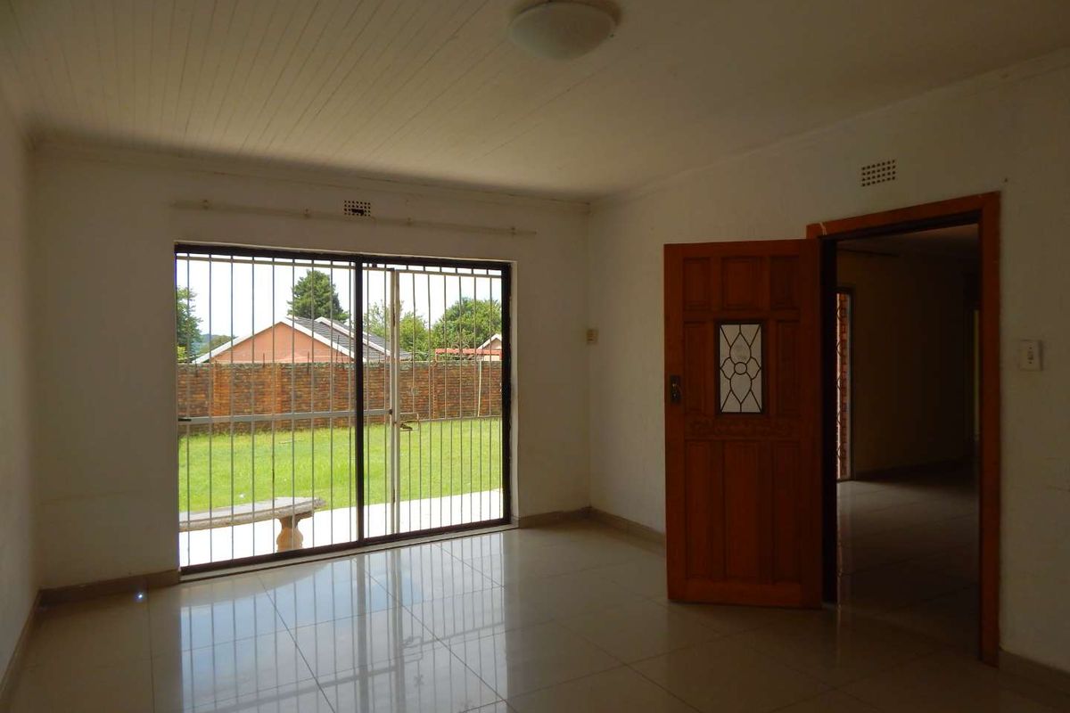House Available for Rent - Photo 5