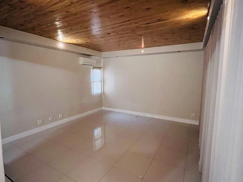 FOR SALE | Spacious Family Home with Flatlet | Eros  N$5,100,000 - Photo 2