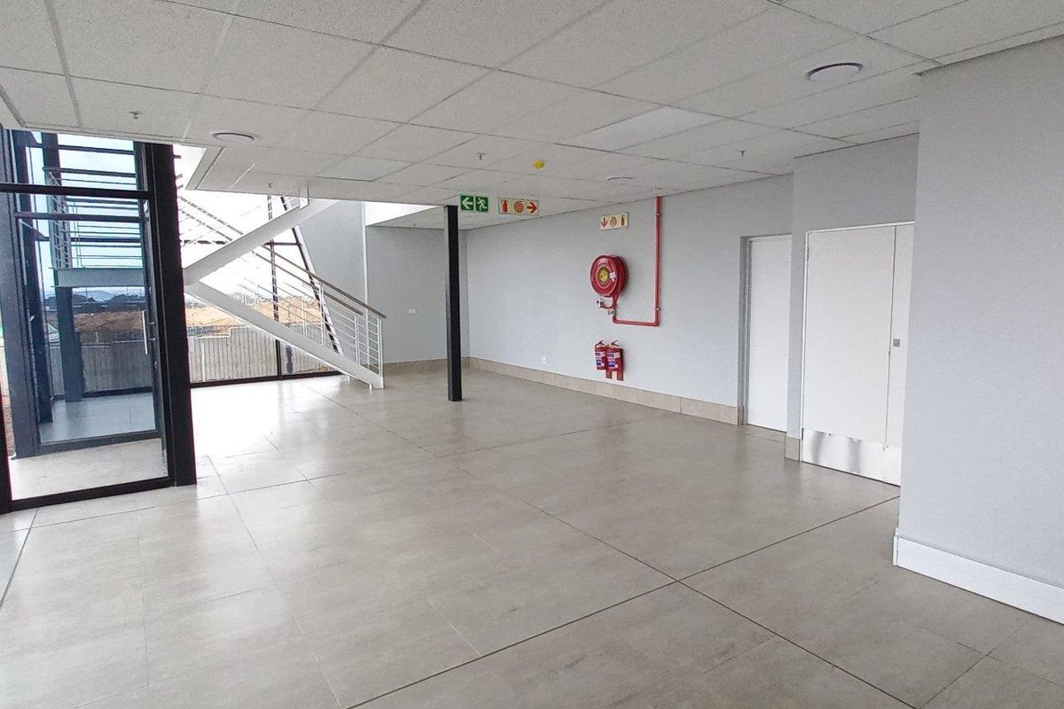 2,250m2 A-Grade Warehouse To Let | Dakota Precinct, Rand Airport Industrial Park - Photo 4