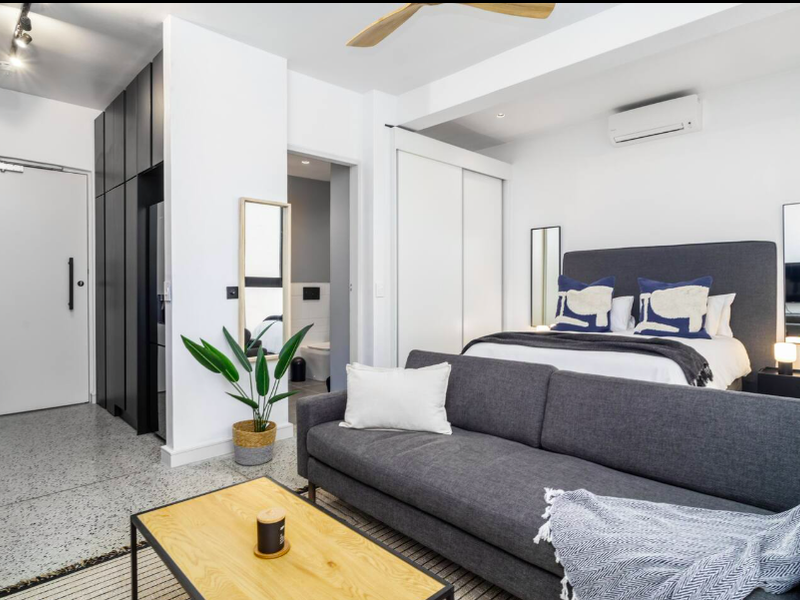 Stylish Studio Apartment in the Heart of Cape Town - Photo 8