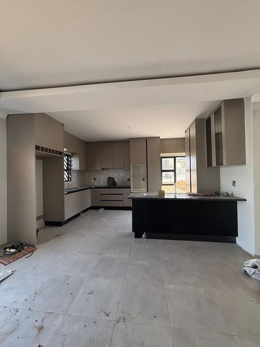 Property #2562268, House For Sale in Hochlandpark