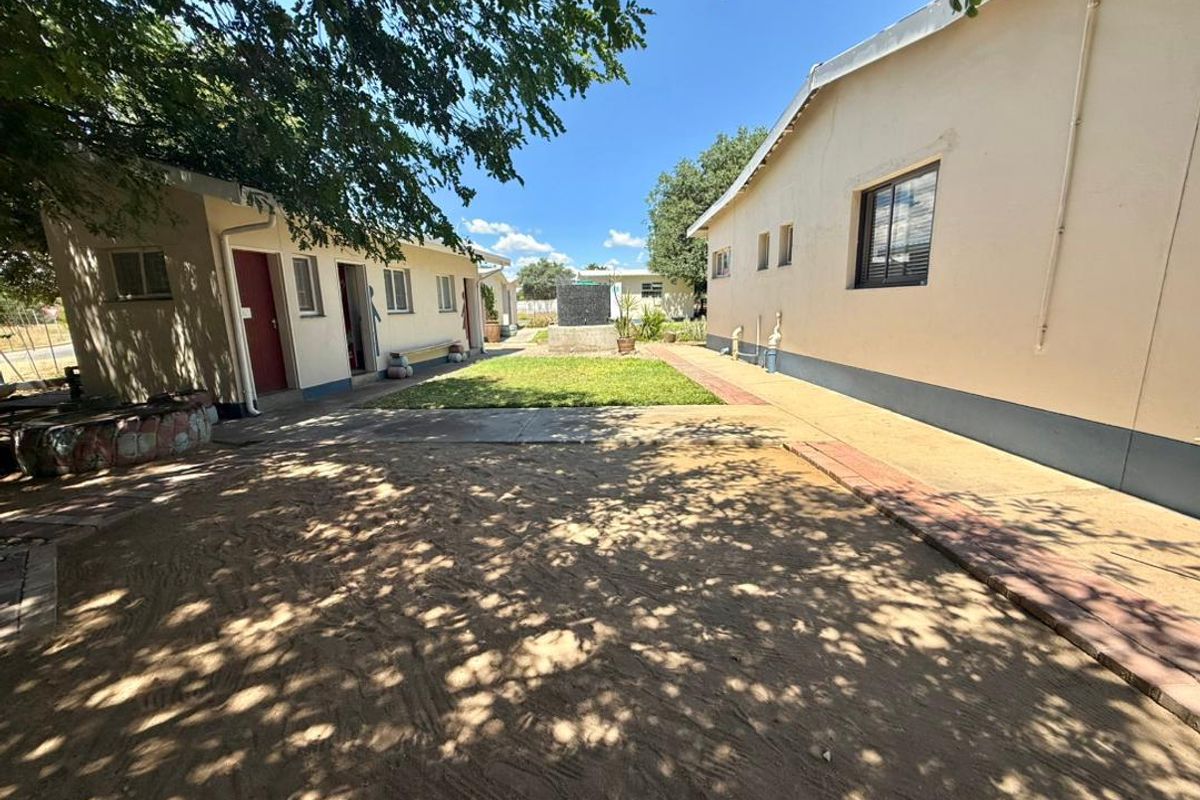 School Premises for Sale - Photo 5