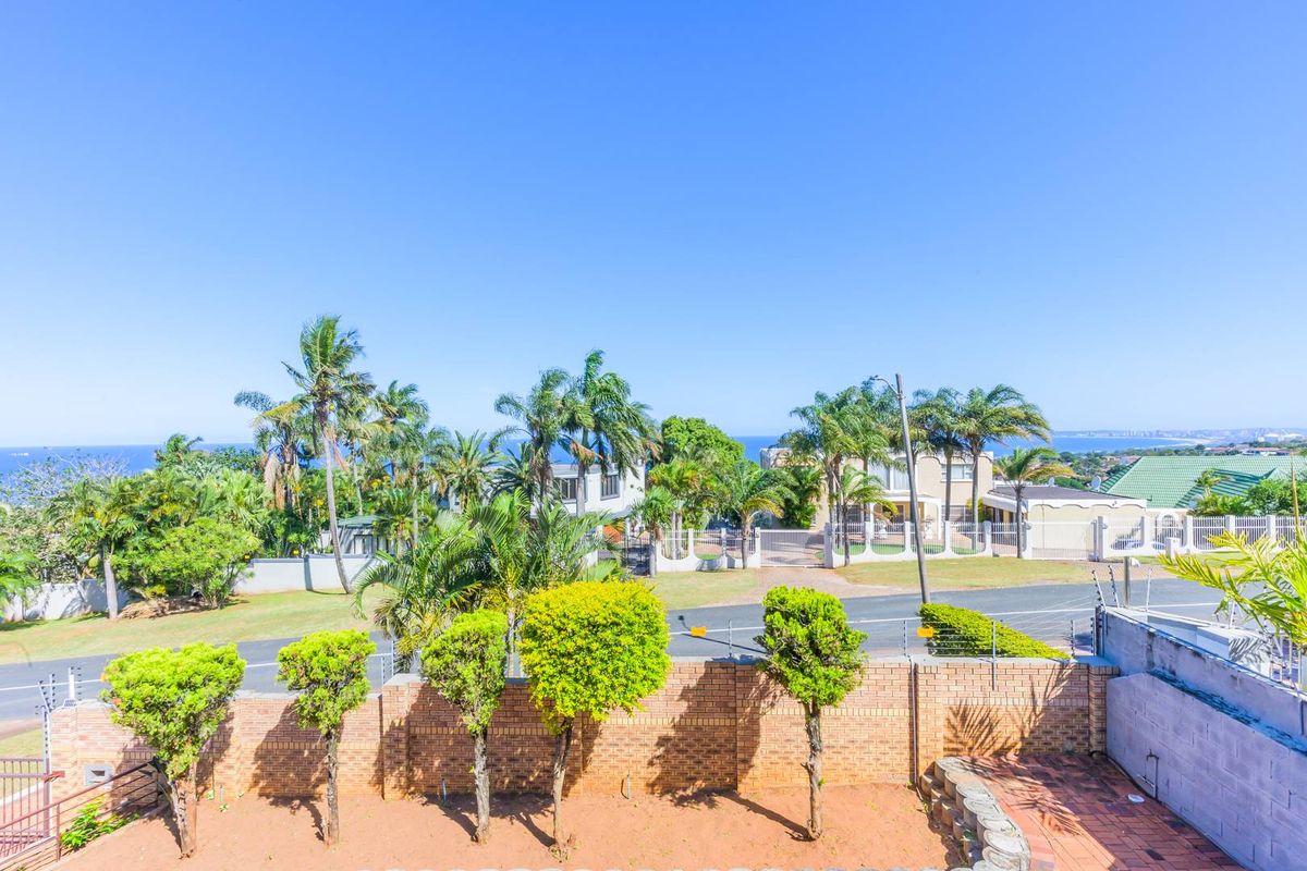 Hendra Estate - Stunning, Large Family Home For Rent In La Lucia - Photo 2