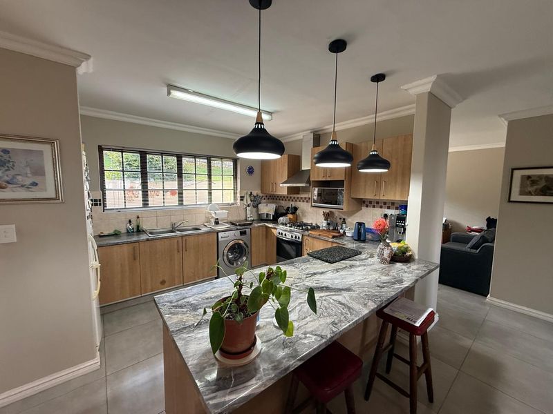 Modern 2 Bedroom Home with Midmar Views in Eagle Ridge Estate, Howick - Photo 8