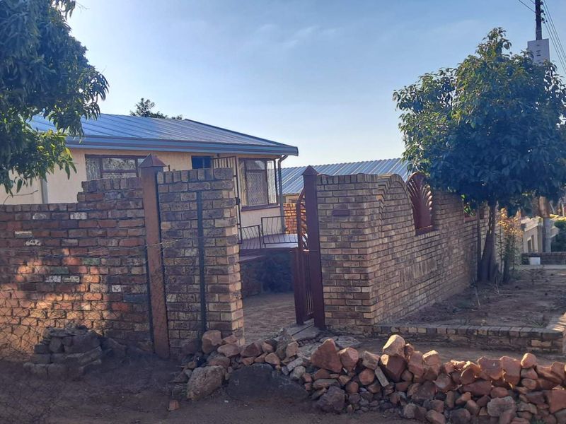 BEAUTIFUL HOME - Photo 3