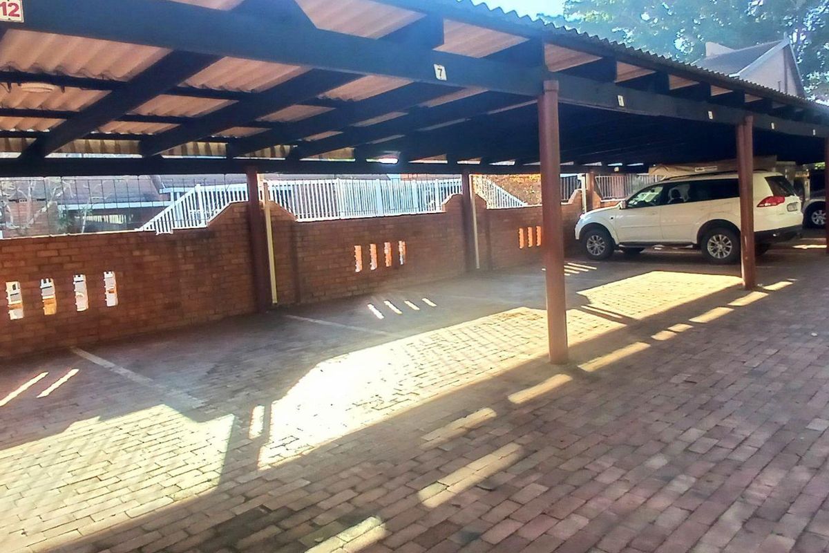 Prime location, perfect small family home - Photo 4