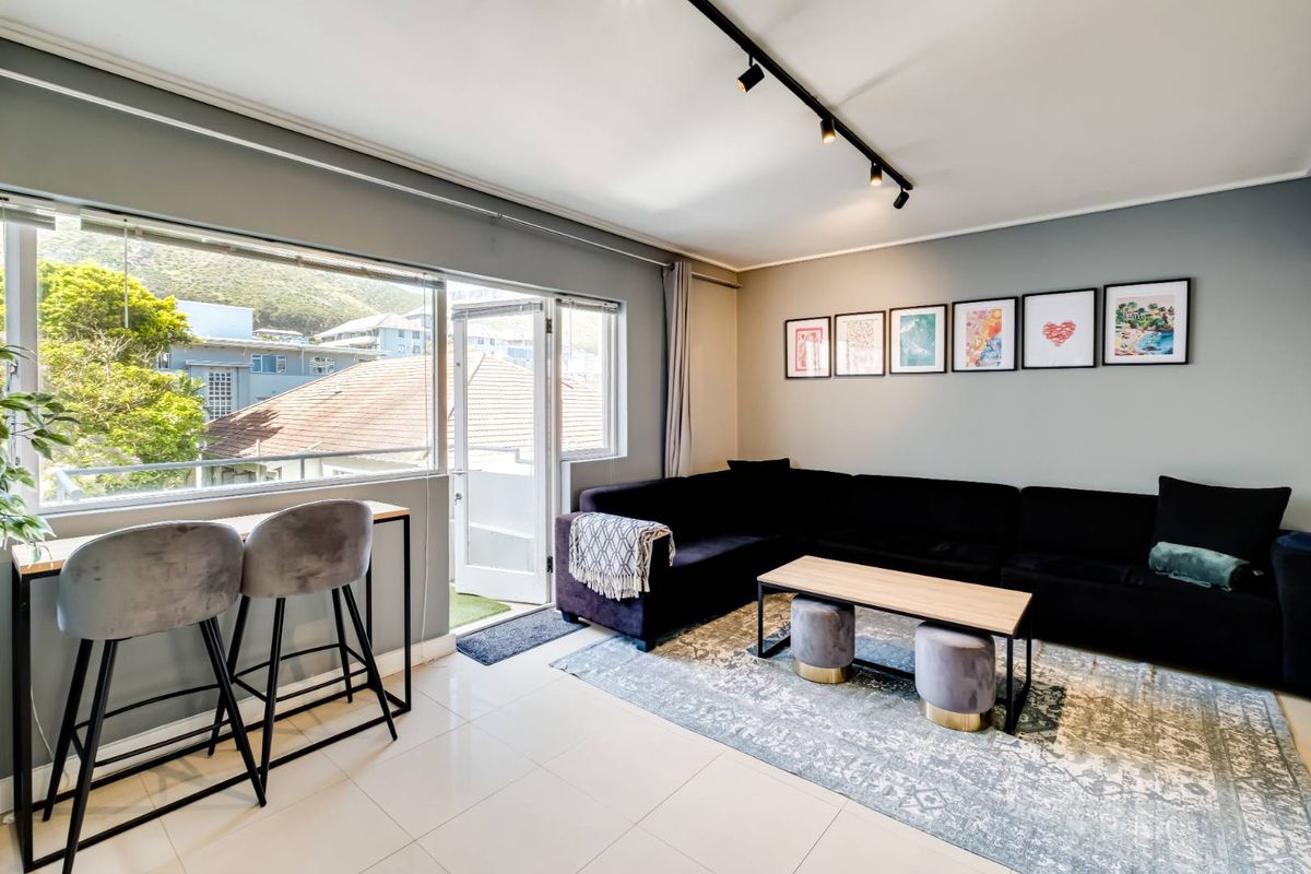 Secure and Stylish in Sea Point! - Photo 2