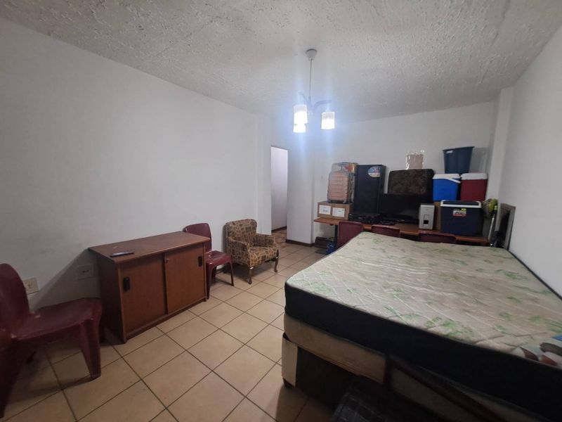 mfortable spacious apartment to sell - Photo 2