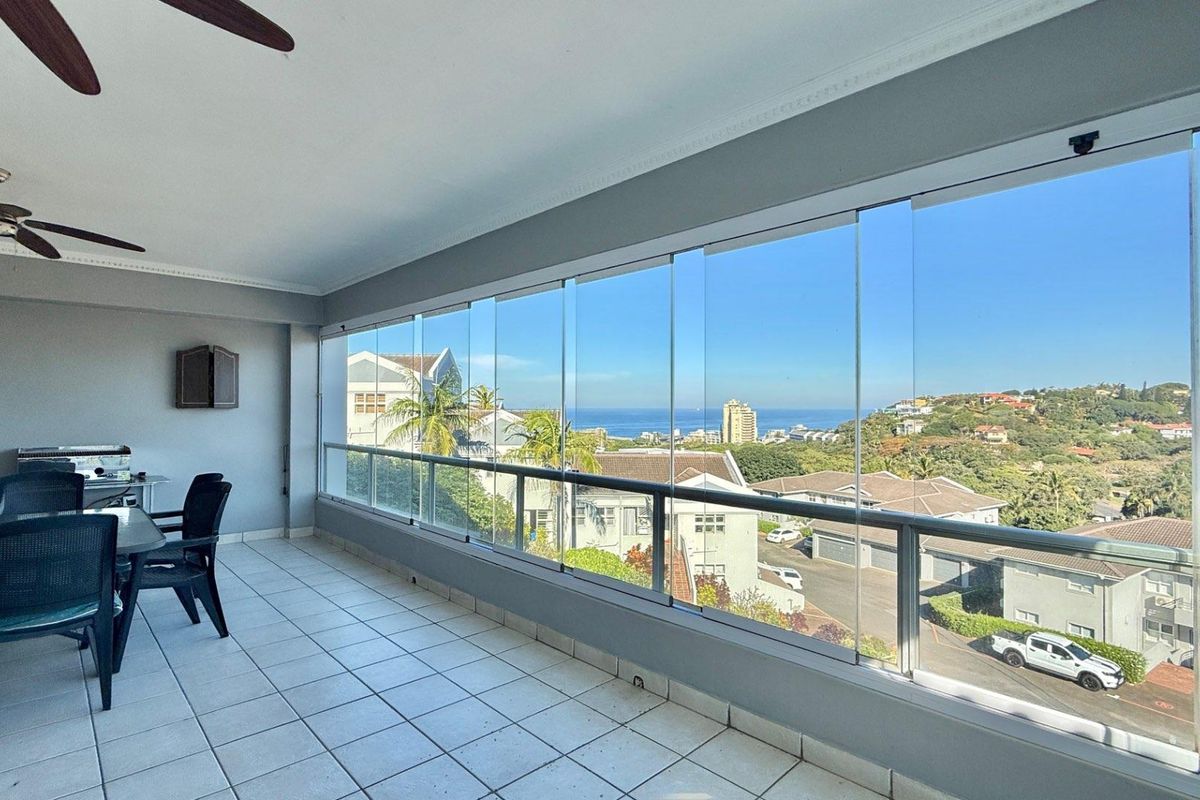 Barrington 4 bedroom Apartment - Photo 2