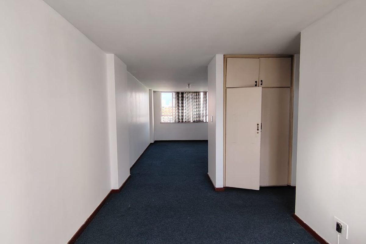 1 Bedroom Apartment for sale in Durban Central - Photo 4