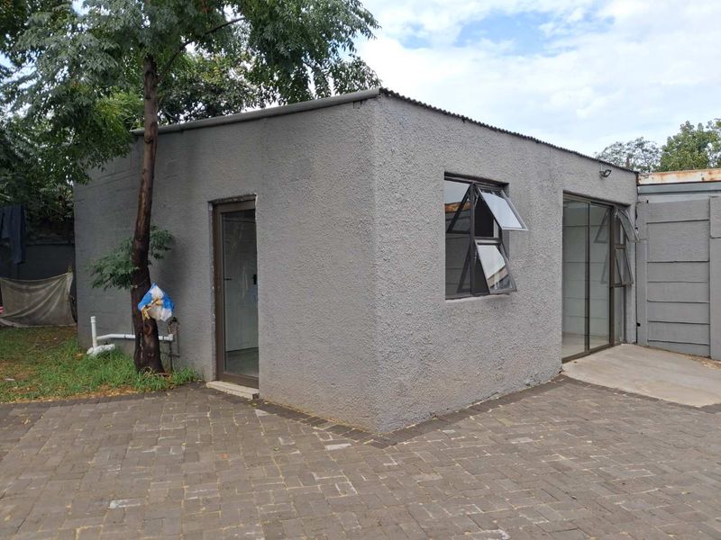 3 Bedroom House For Sale in Vanderbijlpark CW6 - Photo 4
