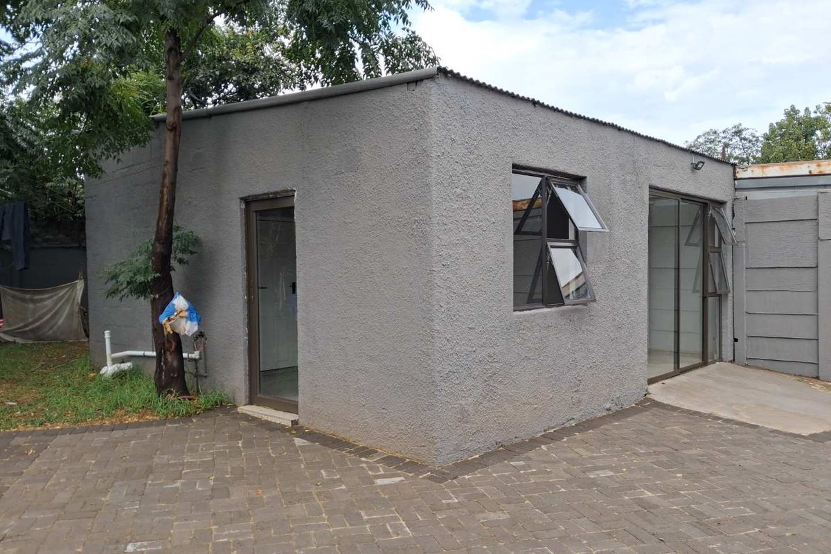 3 Bedroom House For Sale in Vanderbijlpark CW6 - Photo 4