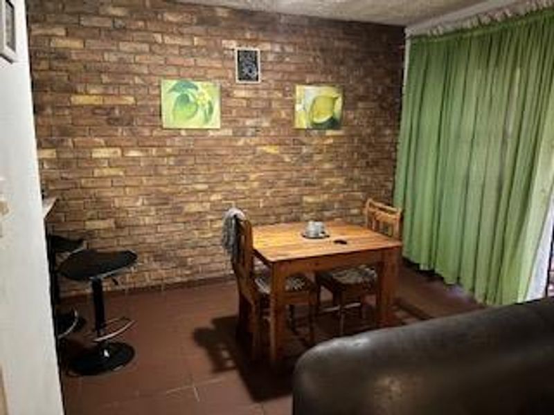 Charming 3-Bedroom Home in Wonderboom South with Modern Comforts - Photo 6