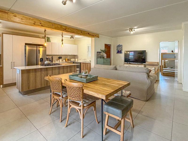 This home is ideal for young families, first time buyers, or anyone looking for a modern, move in ready property in one of Centurion most desirable estates. - Photo 2