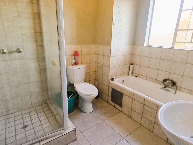 **Ideal Opportunity for Investors and First-Time Buyers** - Photo 9