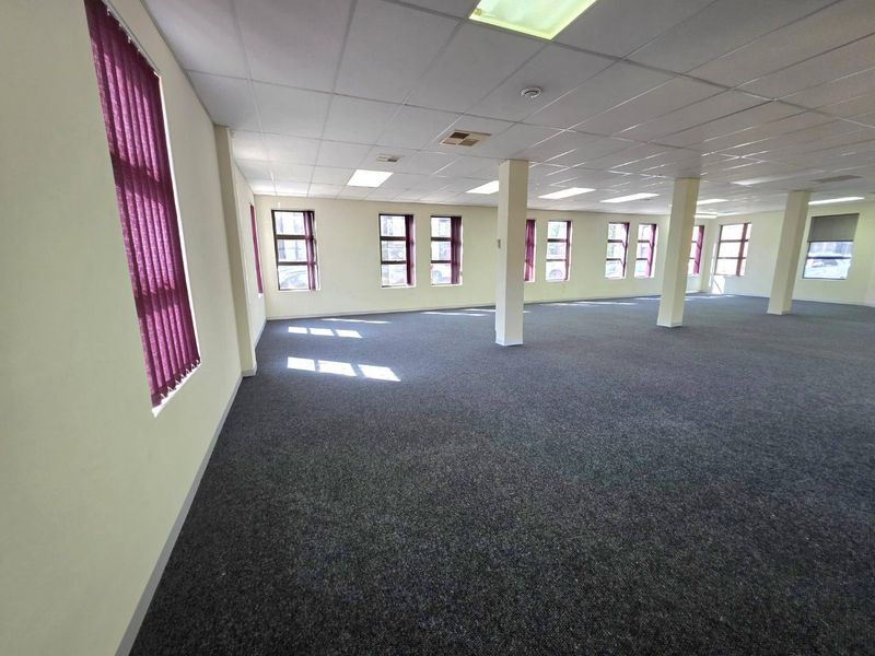 Commercial Office Space for Sale in Derby Downs, Westville – 296m2 Secure Investment Opportunity - Photo 7