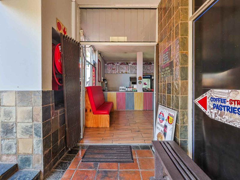 Varsity Café – Established & Iconic Pretoria Café Business for Sale - Photo 3
