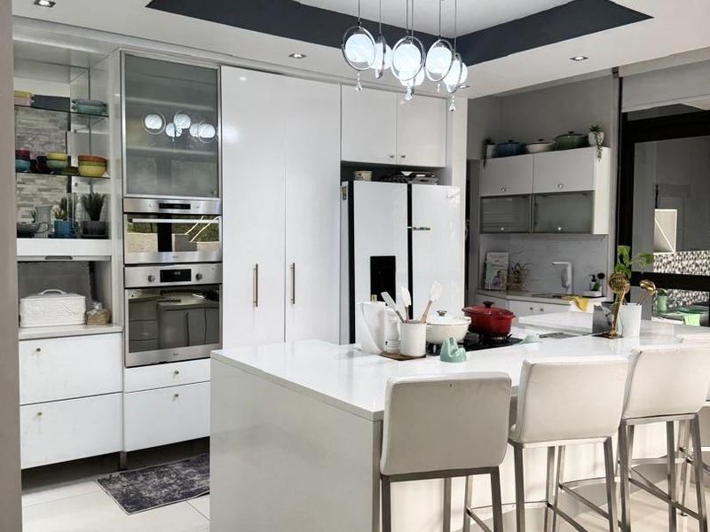 5 Bedrooms House For Sale in Auasblick - Photo 6