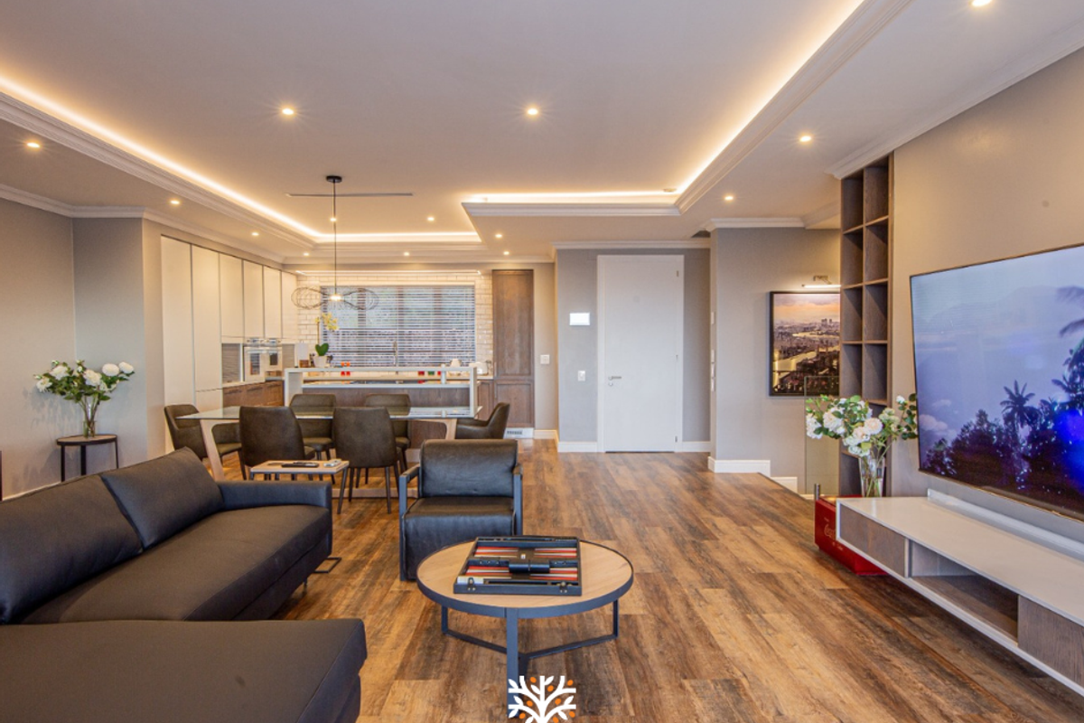 Luxury Villa Living at Am Weinberg | N$110 000 Per Month - Photo 3