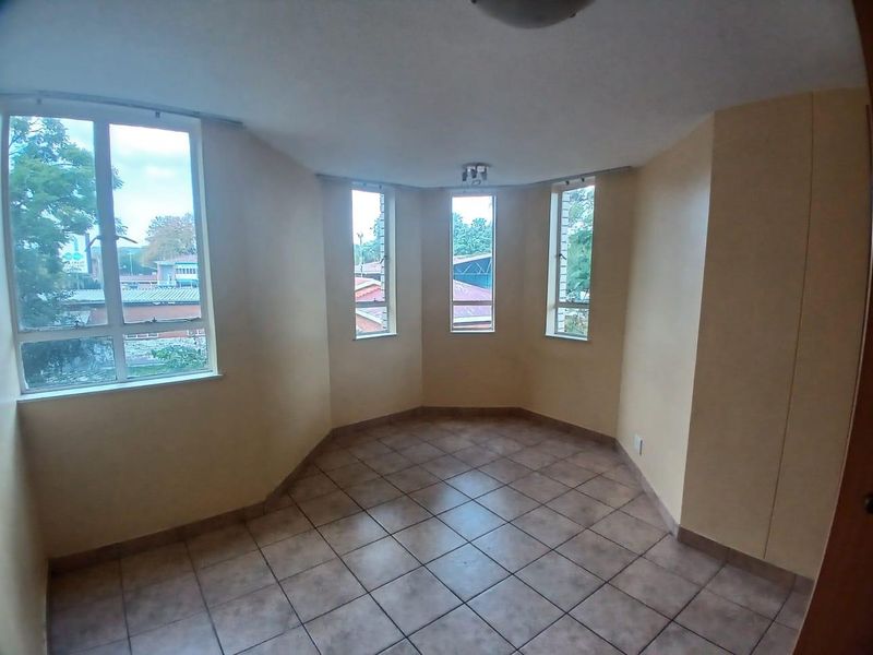 2 Bedroom to rent in Hatfield - Photo 8