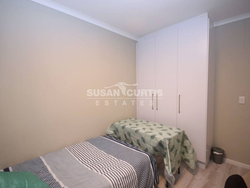 3 BEDROOM TOWN HOUSE FOR SALE - Photo 10